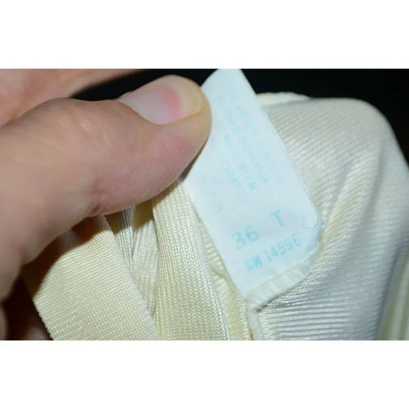 Kayser Slip Beige Size 36 T Nylon Sheer Hem Vintage 1950s - Picture 8 of 8